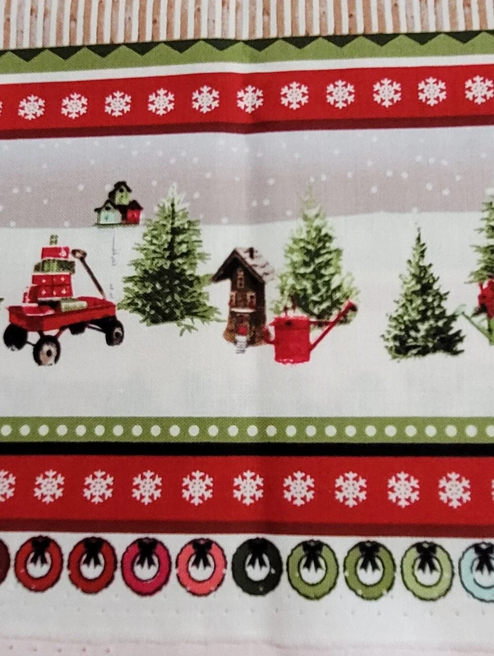 Holiday Happy Place Jan Shade Beach Henry Glass Fabrics Sewing Fabric (1024)